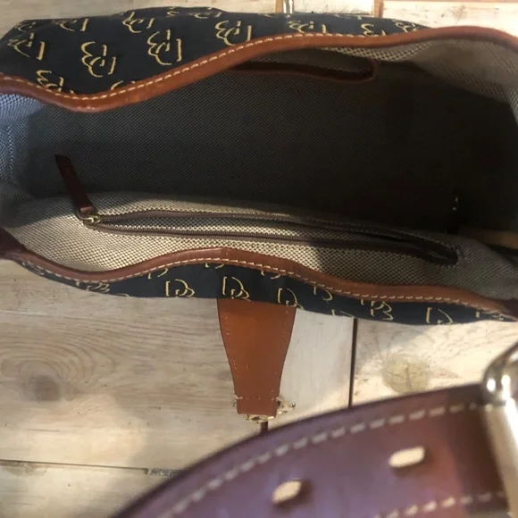 Rooney and Bourke Hobo Bag - Picture 6 of 6